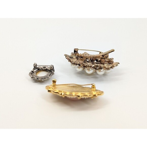 3 Vintage Brooch Avon Victorian Spring Faux Pearl Hand Painted Pin Romantic - Picture 7 of 14